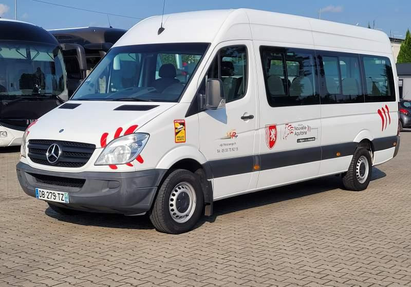 Mercedes-Benz SPRINTER TRANSFER / SPROWADZONY/ 4 SZTUKI - Minibus, Mikrobus: obrázok 1 Mercedes-Benz SPRINTER TRANSFER / SPROWADZONY/ 4 SZTUKI - Minibus, Mikrobus: obrázok 1