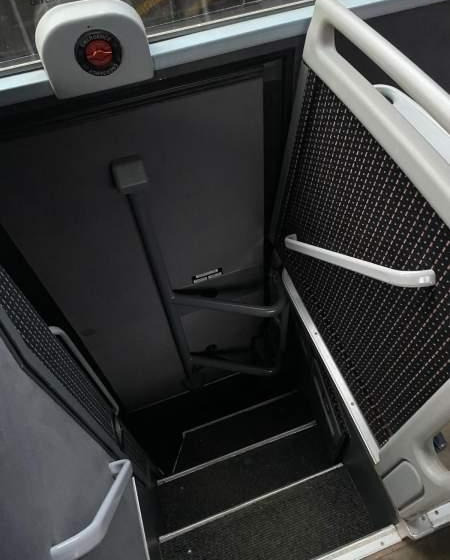 VanHool TX16 ALICRON/ SPROWADZONY / 378 000 KM / MANUAL - Autokar: obrázok 3 VanHool TX16 ALICRON/ SPROWADZONY / 378 000 KM / MANUAL - Autokar: obrázok 3