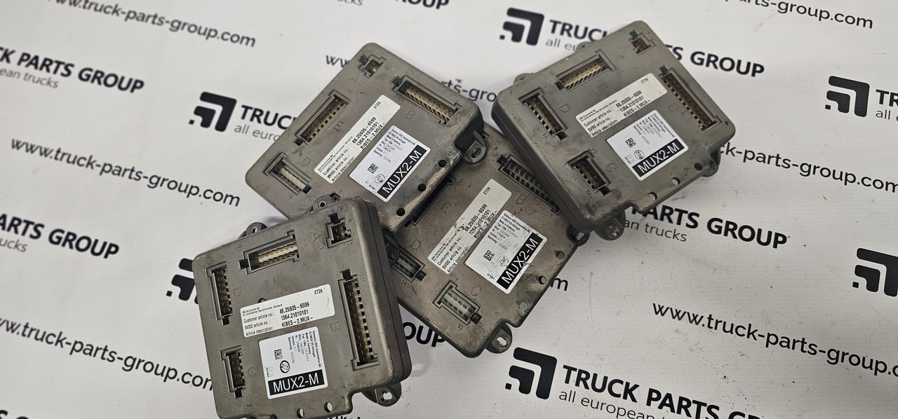 SCANIA SCANIA T, P, G, R, L, S, MUX2-M control unit, MUX2 - M, Ecu Scania F K N-Series Coach Trucks, SOLARIS, NOS Continental Automotive Multiplex Node MUX2-B D-78052, Multiplex MUX2-M VDO Siemens Truck Coac - Riadiaca jednotka pre Nákladné auto: obrázok 5 SCANIA SCANIA T, P, G, R, L, S, MUX2-M control unit, MUX2 - M, Ecu Scania F K N-Series Coach Trucks, SOLARIS, NOS Continental Automotive Multiplex Node MUX2-B D-78052, Multiplex MUX2-M VDO Siemens Truck Coac - Riadiaca jednotka pre Nákladné auto: obrázok 5