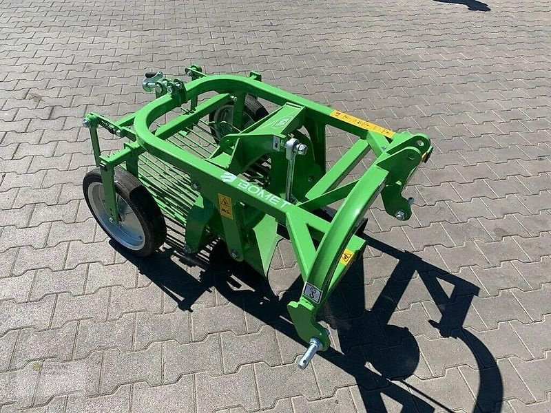 BOMET Kartoffelroder Bomet Z655/1 Kartoffel Roder Heckauswurf NEU - Stroj na zemiaky: obrázok 1 BOMET Kartoffelroder Bomet Z655/1 Kartoffel Roder Heckauswurf NEU - Stroj na zemiaky: obrázok 1
