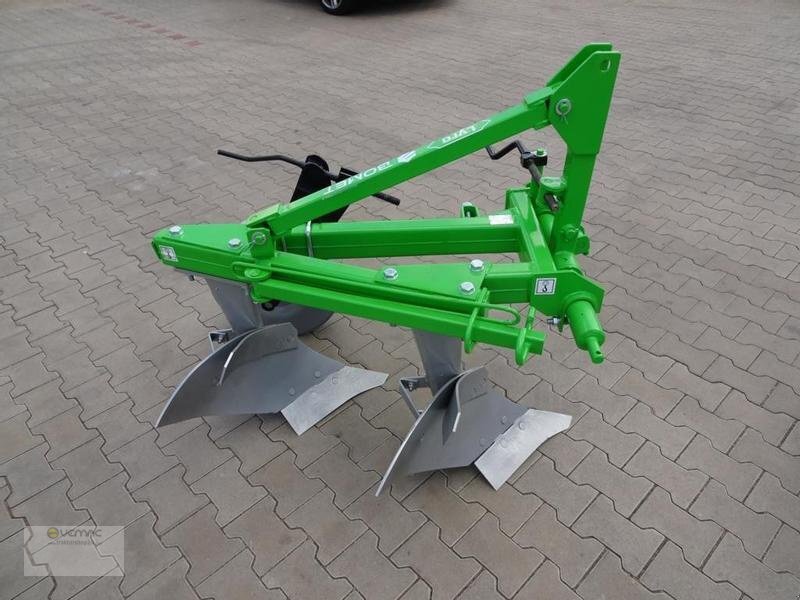 BOMET Zweischarpflug Zweischar Pflug Bomet Lyra 25cm Beetpflug Neu - Pluh: obrázok 2 BOMET Zweischarpflug Zweischar Pflug Bomet Lyra 25cm Beetpflug Neu - Pluh: obrázok 2