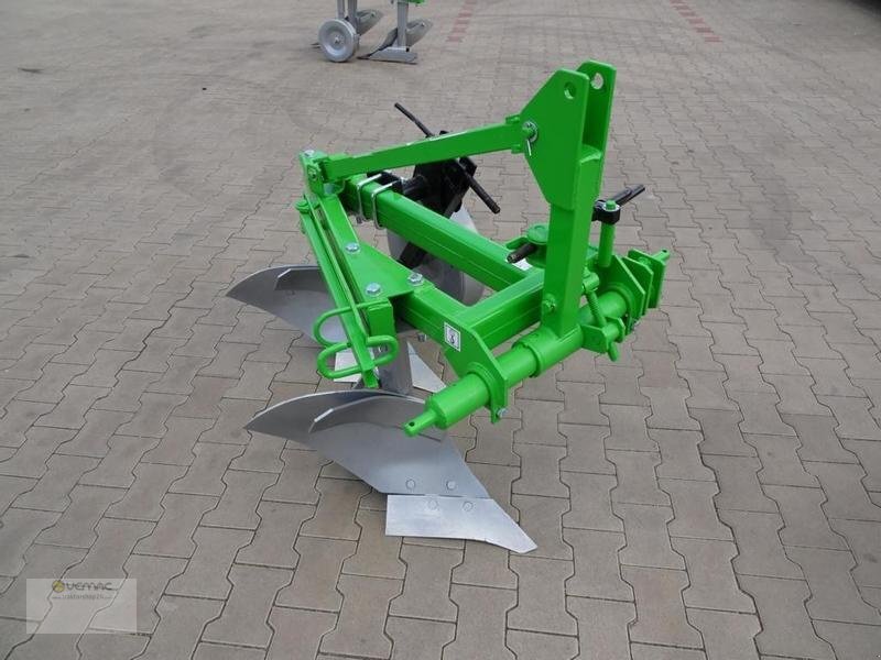 BOMET Zweischarpflug Zweischar Pflug Bomet Lyra 25cm Beetpflug Neu - Pluh: obrázok 3 BOMET Zweischarpflug Zweischar Pflug Bomet Lyra 25cm Beetpflug Neu - Pluh: obrázok 3