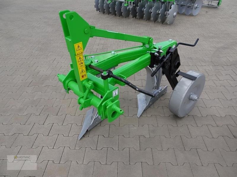 BOMET Zweischarpflug Zweischar Pflug Bomet Lyra 25cm Beetpflug Neu - Pluh: obrázok 5 BOMET Zweischarpflug Zweischar Pflug Bomet Lyra 25cm Beetpflug Neu - Pluh: obrázok 5