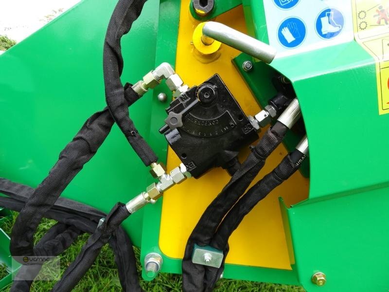Vemac Eco23 Holzhäcksler Holzschredder Häcksler Schredder NEU - Drtič konárov: obrázok 5 Vemac Eco23 Holzhäcksler Holzschredder Häcksler Schredder NEU - Drtič konárov: obrázok 5