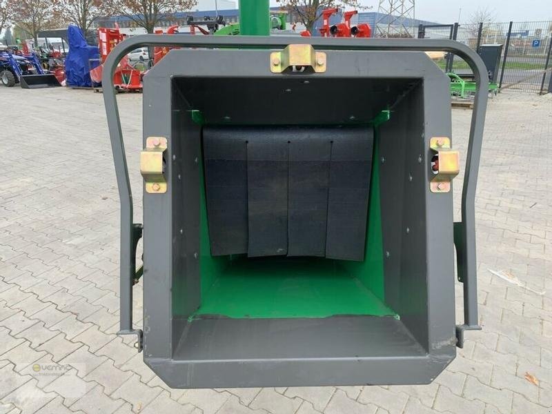 Nový Drtič konárov Vemac Geo Holzhäcksler Geo Eco22-Z Häcksler Schredder Hydraulik Traktor NEU: obrázok 12 Nový Drtič konárov Vemac Geo Holzhäcksler Geo Eco22-Z Häcksler Schredder Hydraulik Traktor NEU: obrázok 12