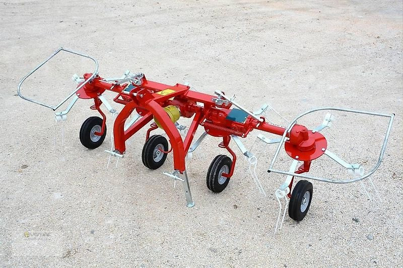 Vemac Heuwender 290 Daros 4GS Kreiselheuwender Kreiselwender NEU - Obracač sena: obrázok 3 Vemac Heuwender 290 Daros 4GS Kreiselheuwender Kreiselwender NEU - Obracač sena: obrázok 3