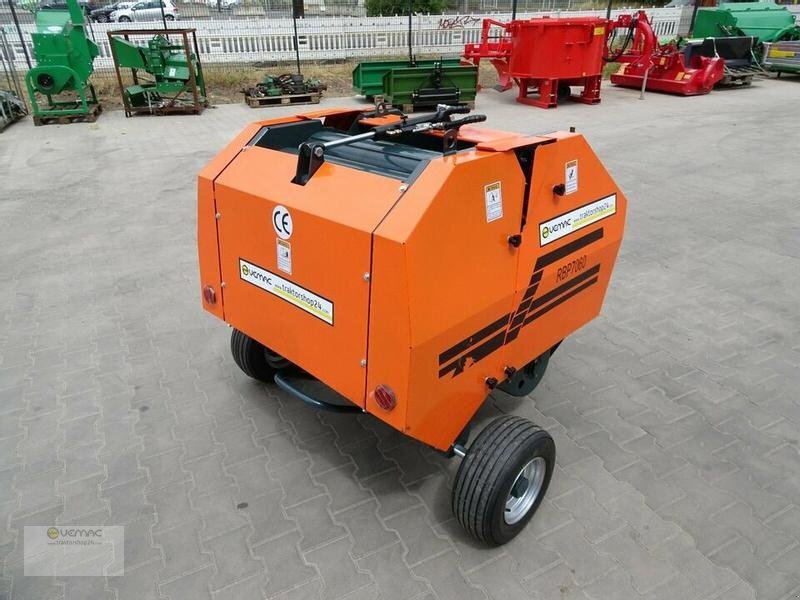 Vemac Mini Presse Rundballenpresse NEU - Lis na okrúhle balíky: obrázok 2 Vemac Mini Presse Rundballenpresse NEU - Lis na okrúhle balíky: obrázok 2