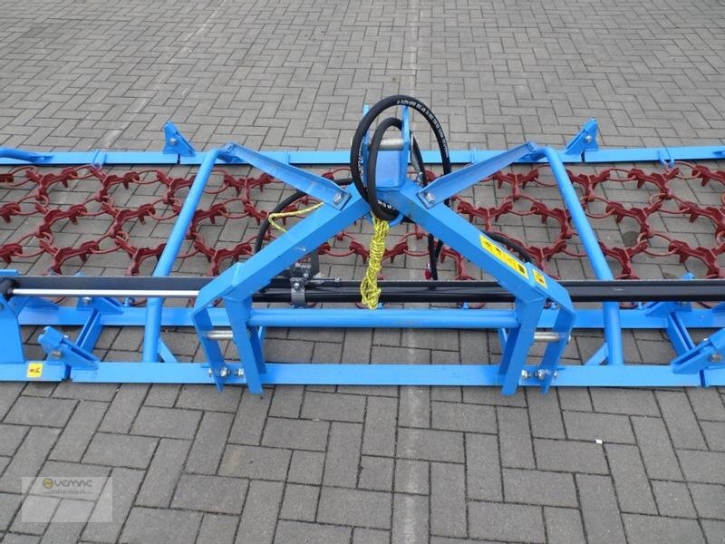 Nový Lúčne brány Vemac Wiesenschleppe Schleppe Egge 4m 4-reihig hydraulisch NEU: obrázok 12 Nový Lúčne brány Vemac Wiesenschleppe Schleppe Egge 4m 4-reihig hydraulisch NEU: obrázok 12