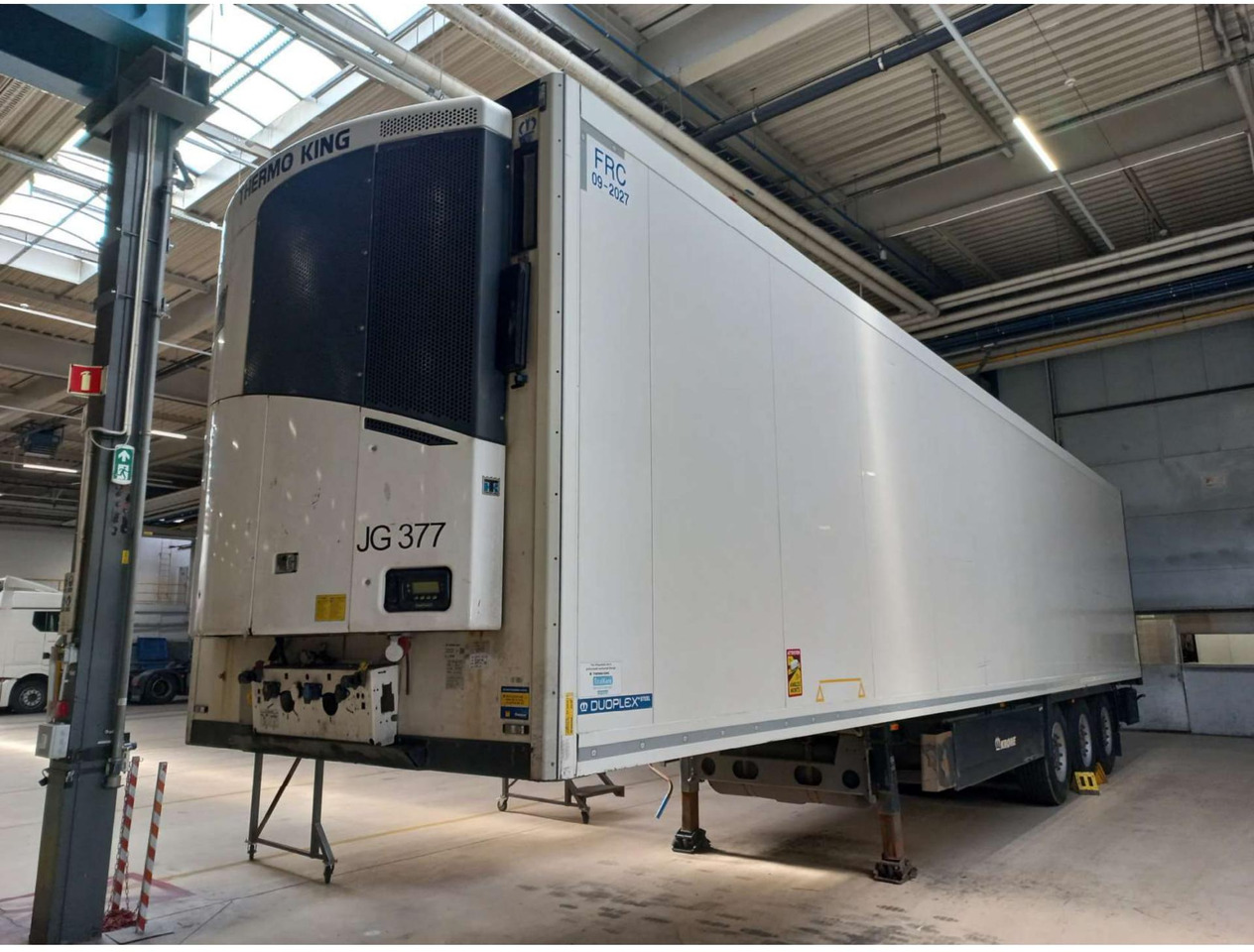 2018 Krone SDR Double Deck Cool Liner FP45 ThermoKing SLXi 300 Lifting Axle - Náves chladírenské: obrázok 1 2018 Krone SDR Double Deck Cool Liner FP45 ThermoKing SLXi 300 Lifting Axle - Náves chladírenské: obrázok 1