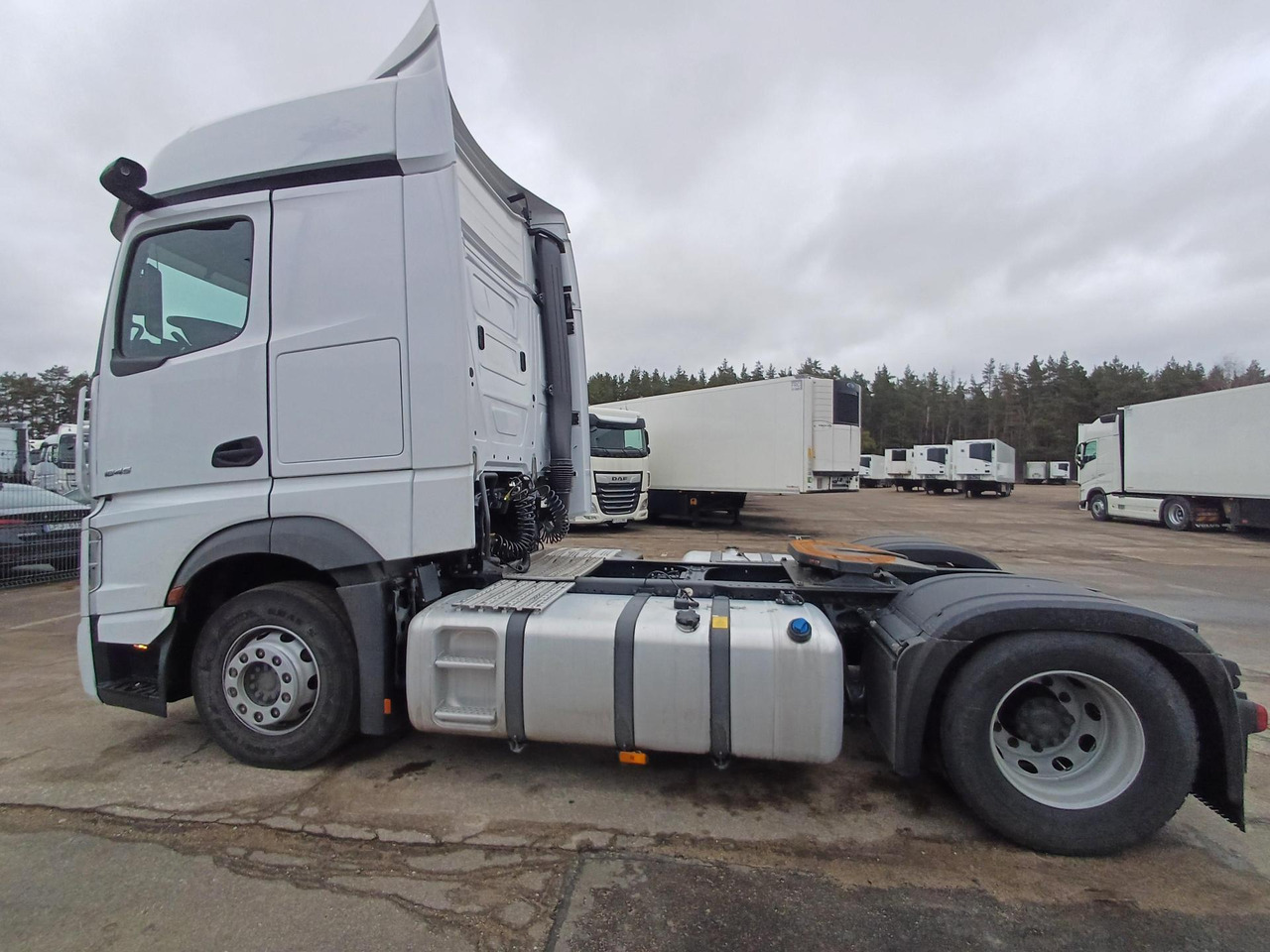 2021 Mercedes-Benz Actros 5 1845 BigSpace - Ťahač: obrázok 2 2021 Mercedes-Benz Actros 5 1845 BigSpace - Ťahač: obrázok 2