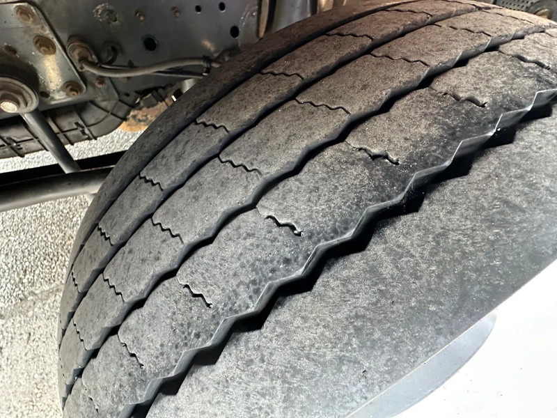 Iveco EuroCargo 80 -160L / EURO 6 / 7.5t / WINCH / ALU RAMPS - Nákladné vozidlo na prepravu automobilov: obrázok 5 Iveco EuroCargo 80 -160L / EURO 6 / 7.5t / WINCH / ALU RAMPS - Nákladné vozidlo na prepravu automobilov: obrázok 5