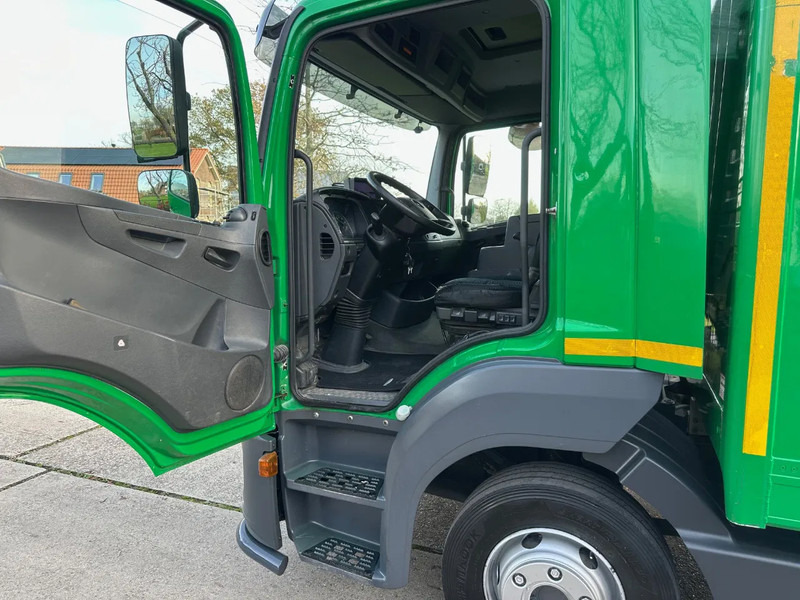 Mercedes-Benz Atego 1018 / NL TRUCK / AIRCO / BOX+LIFT+SIDE DOOR / AUTOMATIC - Skříňový nákladní auto: obrázok 4 Mercedes-Benz Atego 1018 / NL TRUCK / AIRCO / BOX+LIFT+SIDE DOOR / AUTOMATIC - Skříňový nákladní auto: obrázok 4