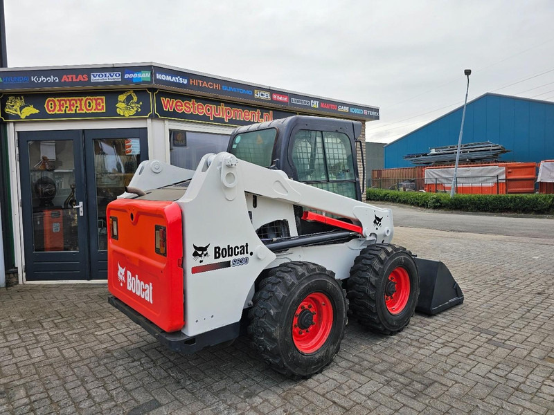 Bobcat S630 - Nakladač: obrázok 5 Bobcat S630 - Nakladač: obrázok 5
