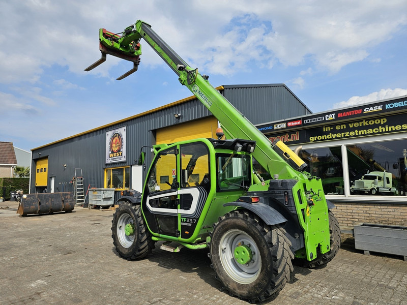 Merlo TF33.7-115 - Teleskopický nakladač: obrázok 3 Merlo TF33.7-115 - Teleskopický nakladač: obrázok 3