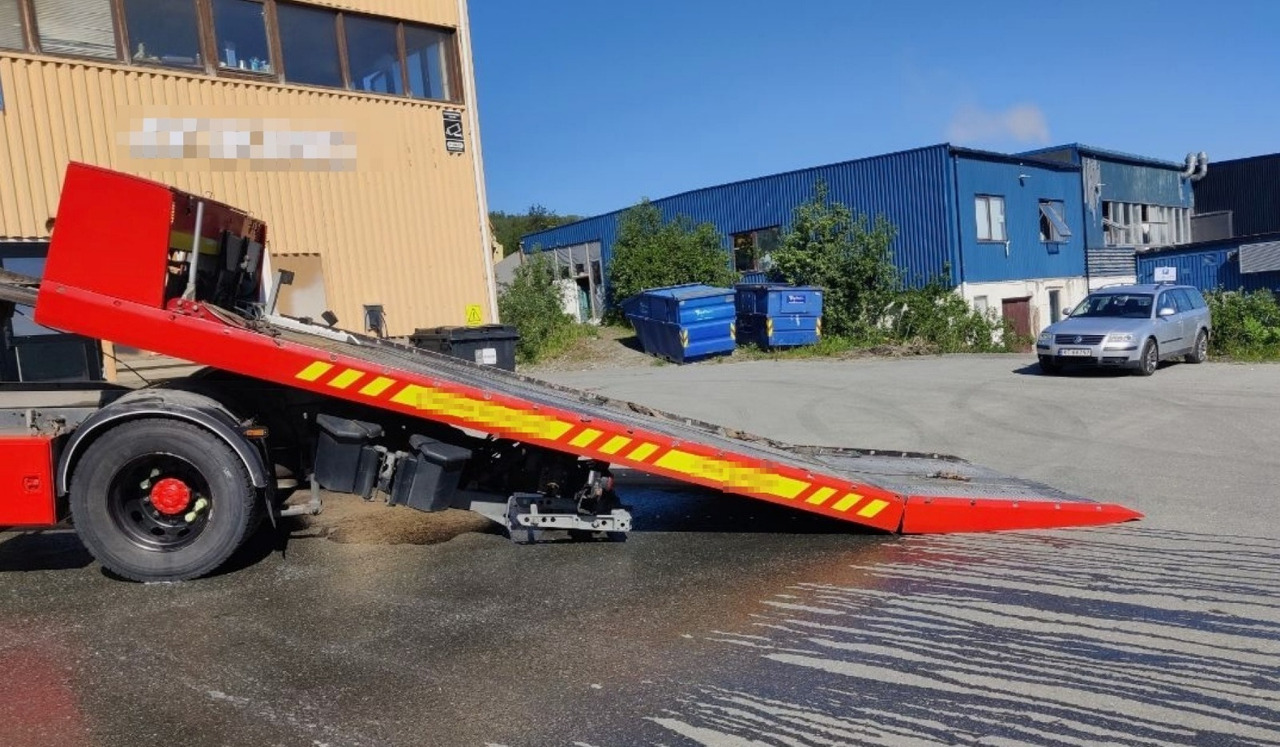 DAF LF 320 - Odťahovy voz: obrázok 4 DAF LF 320 - Odťahovy voz: obrázok 4