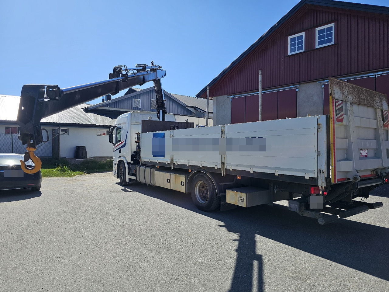 Scania P320 - Valníkový/ Plošinový nákladný automobil, Auto s hydraulickou rukou: obrázok 4 Scania P320 - Valníkový/ Plošinový nákladný automobil, Auto s hydraulickou rukou: obrázok 4