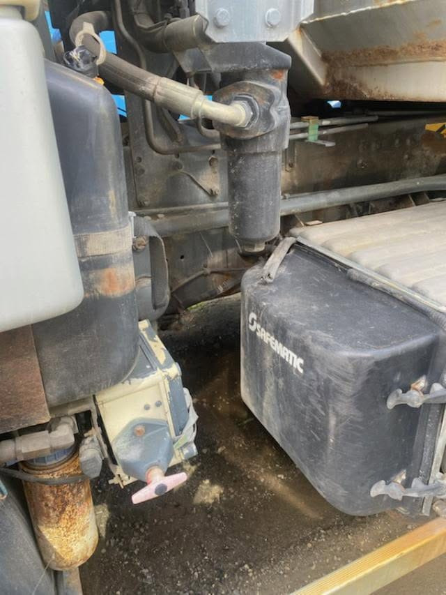 Sklápač Sisu E18 630: obrázok 8 Sklápač Sisu E18 630: obrázok 8