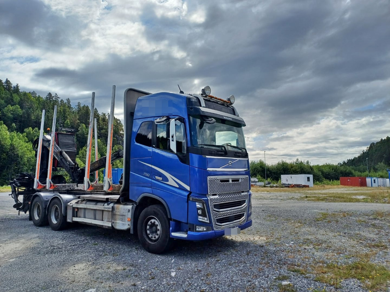 Volvo FH16 750 - Nákladné vozidlo na prepravu dreva, Auto s hydraulickou rukou: obrázok 2 Volvo FH16 750 - Nákladné vozidlo na prepravu dreva, Auto s hydraulickou rukou: obrázok 2