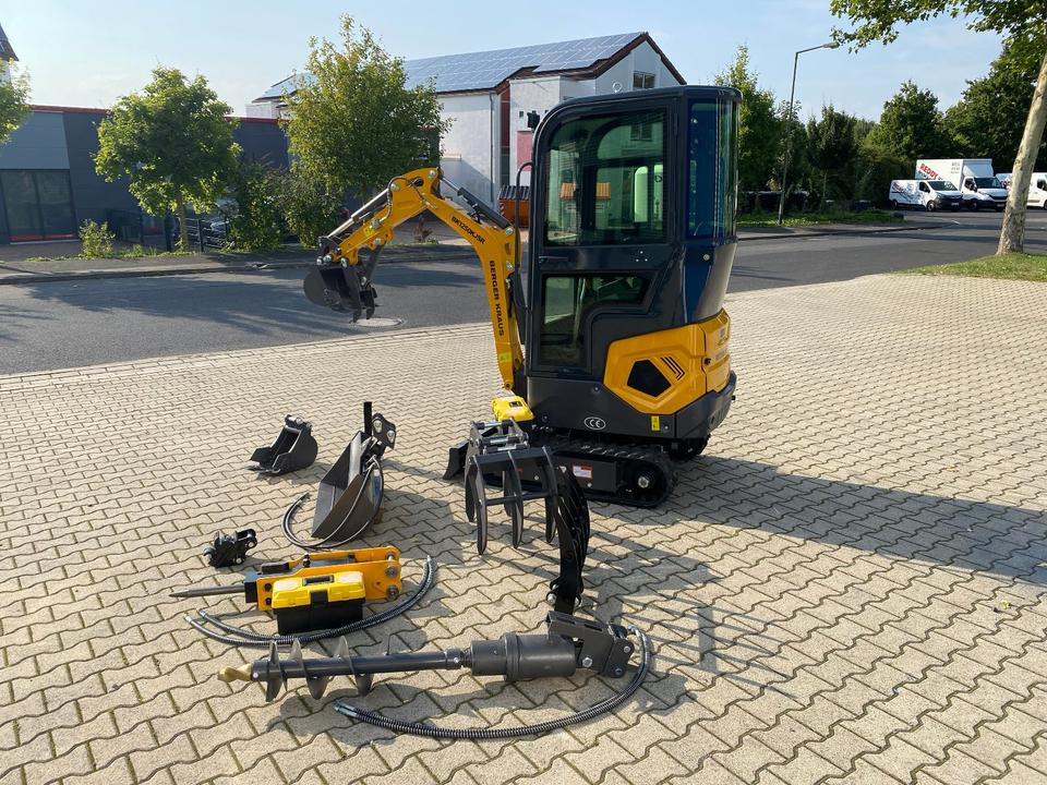 Minibagger BK1250KJSR inkl. großem Zubehörpaket *INKL.19% MWST*BERGER KRAUS*KUBOTA* VERSTELLFAHRWERK*SOFORT!* - Mini rýpadlo: obrázok 5 Minibagger BK1250KJSR inkl. großem Zubehörpaket *INKL.19% MWST*BERGER KRAUS*KUBOTA* VERSTELLFAHRWERK*SOFORT!* - Mini rýpadlo: obrázok 5