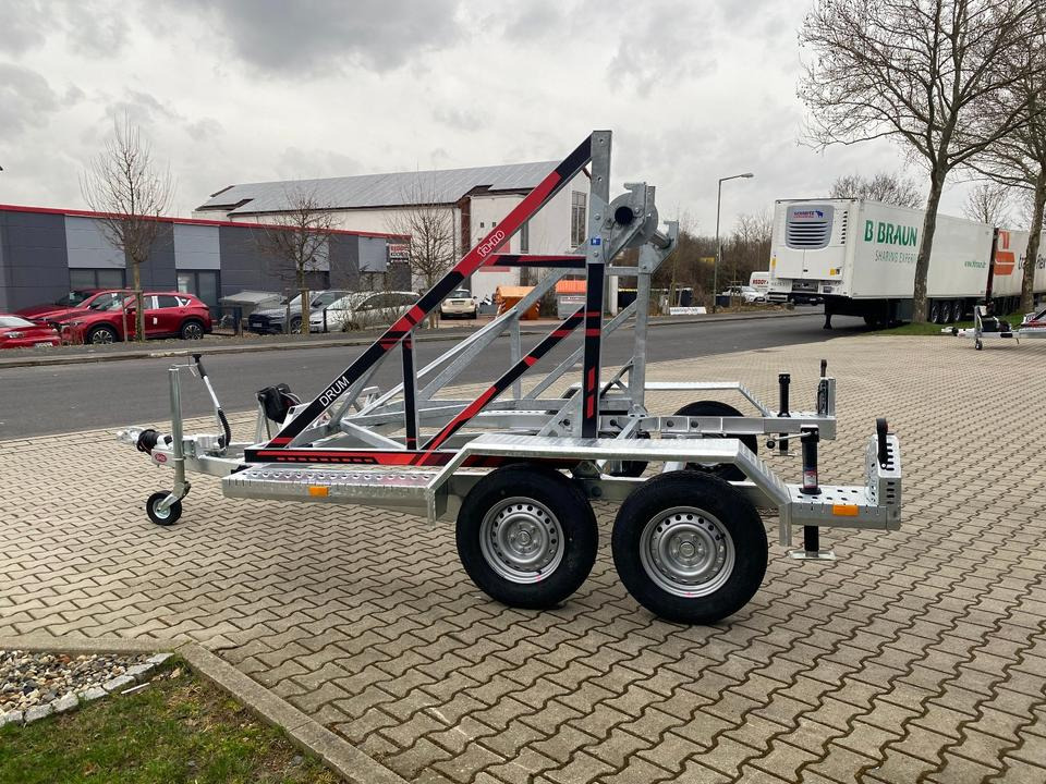 Vermietung / Kabelanhänger 2700KG / Nutzlast 2040KG / Kabeltrommel-Anhänger / Glasfaser/ 3 Tage - Káblový príves: obrázok 4 Vermietung / Kabelanhänger 2700KG / Nutzlast 2040KG / Kabeltrommel-Anhänger / Glasfaser/ 3 Tage - Káblový príves: obrázok 4