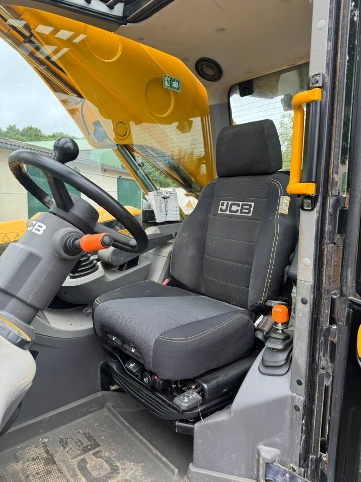 Teleskopický nakladač JCB 542-70 Agri Super: obrázok 13