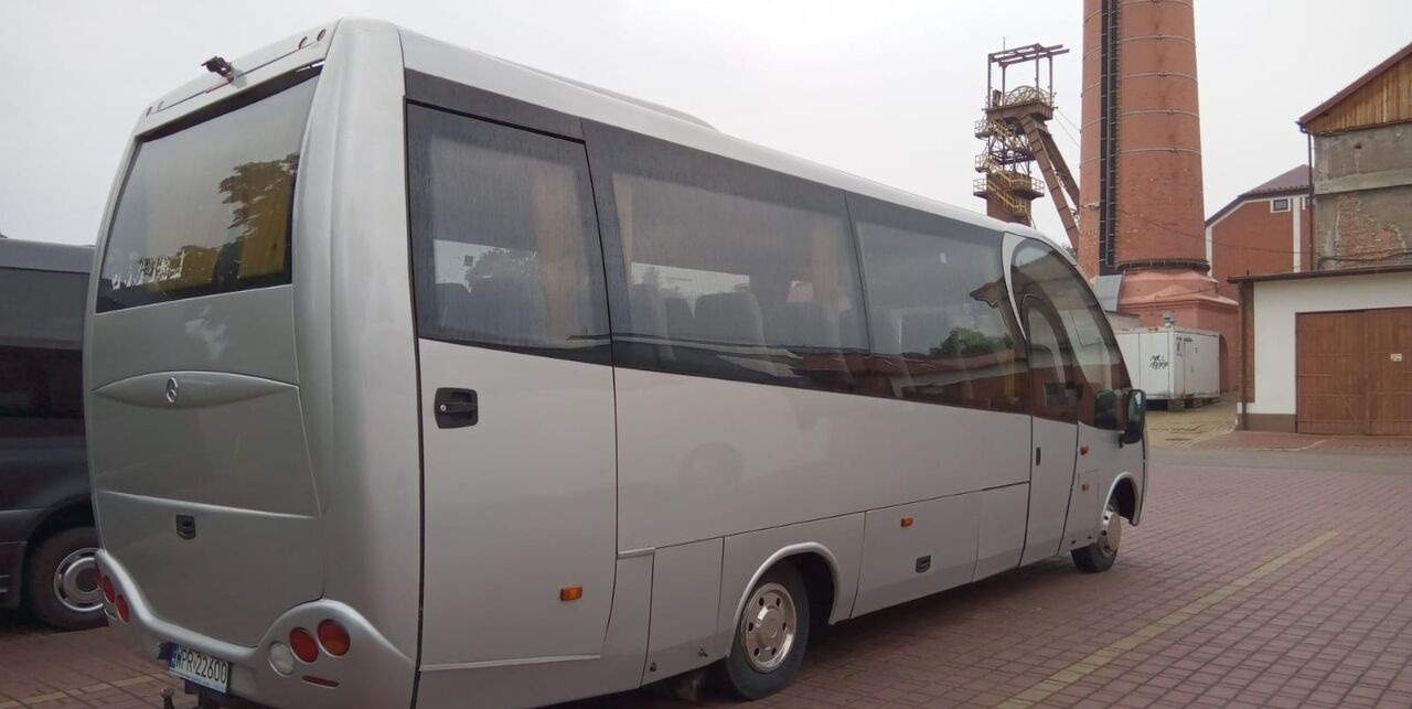 Mercedes-Benz MAGO 2 / VARIO / BELUGA / XXL / 34 PLACE - Prímestský autobus: obrázok 2 Mercedes-Benz MAGO 2 / VARIO / BELUGA / XXL / 34 PLACE - Prímestský autobus: obrázok 2
