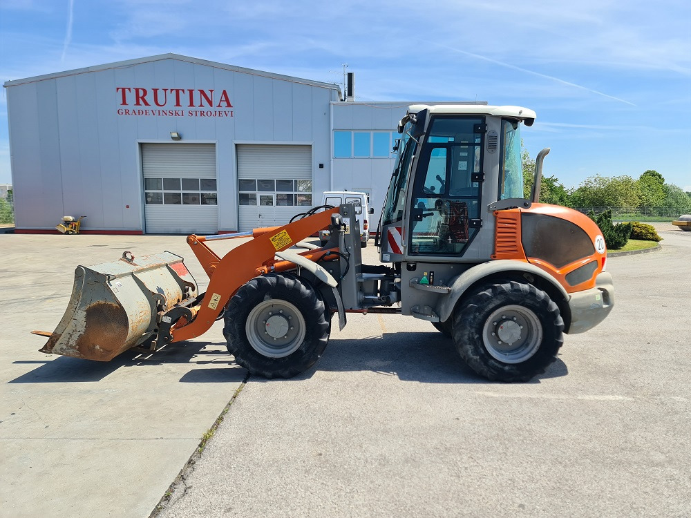 ATLAS AR75E - Kolesový nakladač: obrázok 2 ATLAS AR75E - Kolesový nakladač: obrázok 2