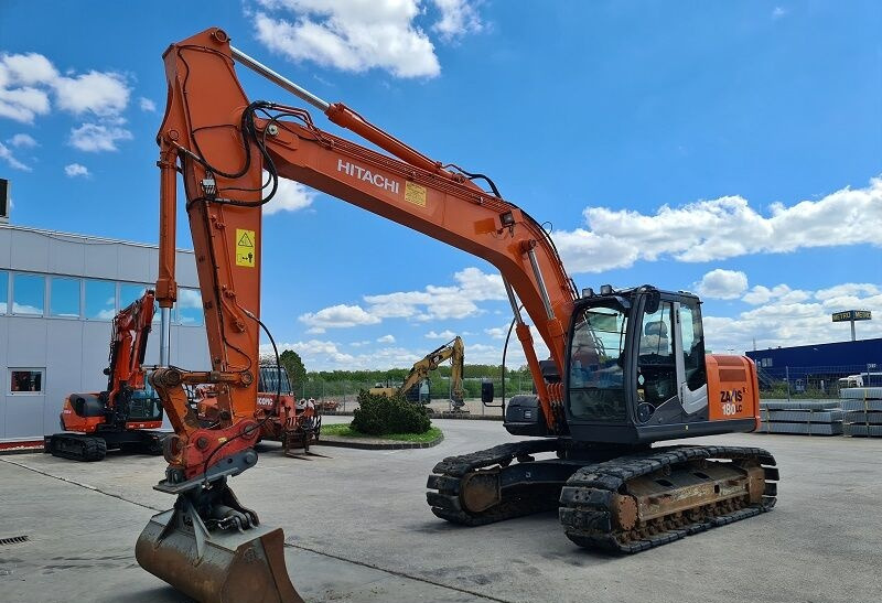 Hitachi ZX180LC-3 - Pásové rýpadlo: obrázok 2 Hitachi ZX180LC-3 - Pásové rýpadlo: obrázok 2
