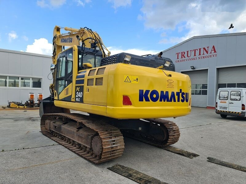 Komatsu PC240NLC-11 - Pásové rýpadlo: obrázok 2 Komatsu PC240NLC-11 - Pásové rýpadlo: obrázok 2