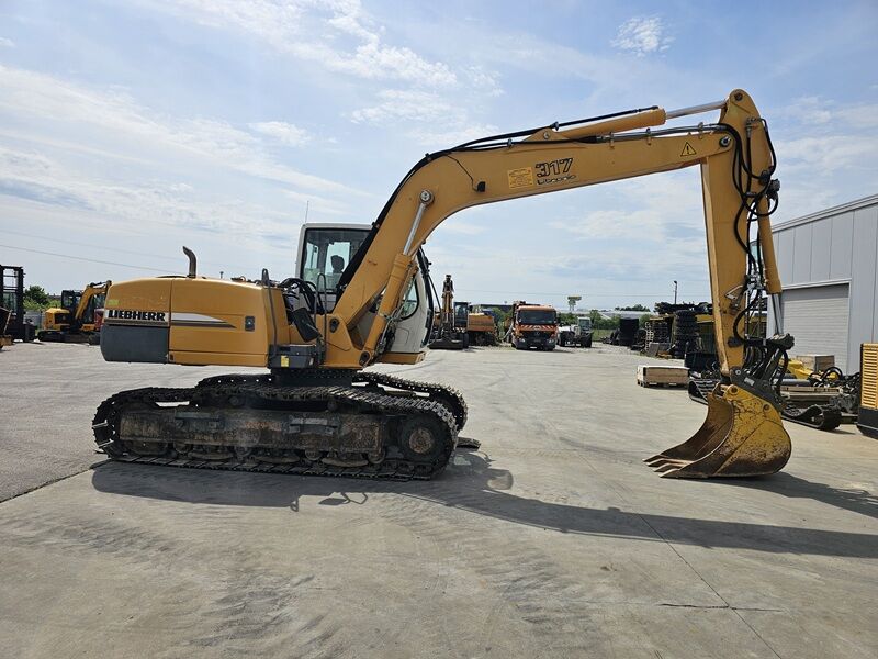 LIEBHERR R317 Litronic - Pásové rýpadlo: obrázok 4 LIEBHERR R317 Litronic - Pásové rýpadlo: obrázok 4