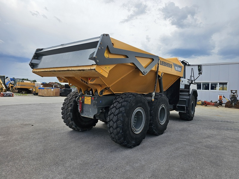 LIEBHERR TA230 Litronic - Ťahačový kĺbový damper: obrázok 3 LIEBHERR TA230 Litronic - Ťahačový kĺbový damper: obrázok 3