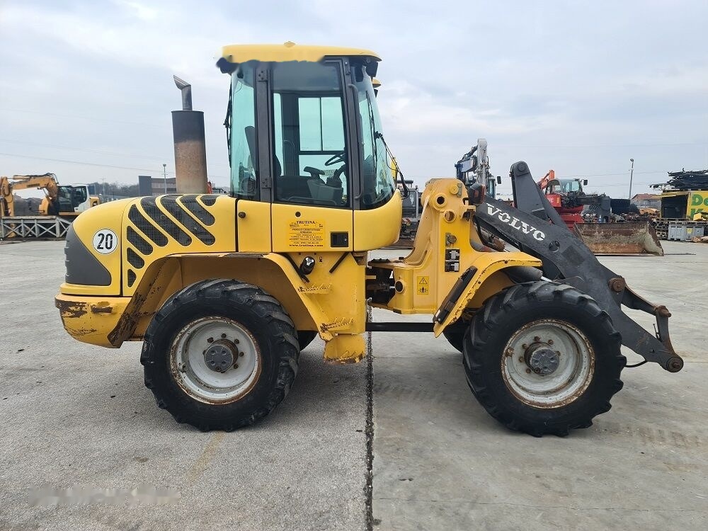 Volvo L40B - Kolesový nakladač: obrázok 4 Volvo L40B - Kolesový nakladač: obrázok 4