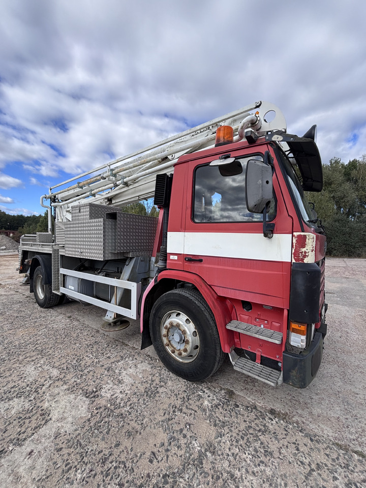 SCANIA - Hasičské vozidlo: obrázok 3 SCANIA - Hasičské vozidlo: obrázok 3