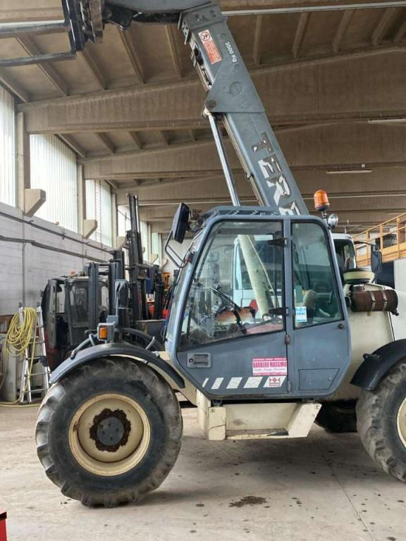 Terex 357 - Teleskopický nakladač: obrázok 2 Terex 357 - Teleskopický nakladač: obrázok 2