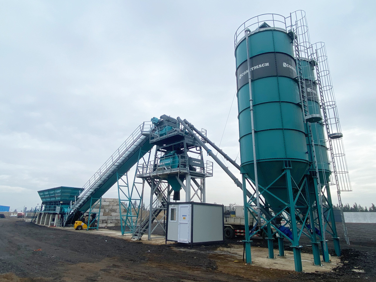 Constmach 100 m³/h Stationary Concrete Batching Plant - Betonáreň: obrázok 2 Constmach 100 m³/h Stationary Concrete Batching Plant - Betonáreň: obrázok 2