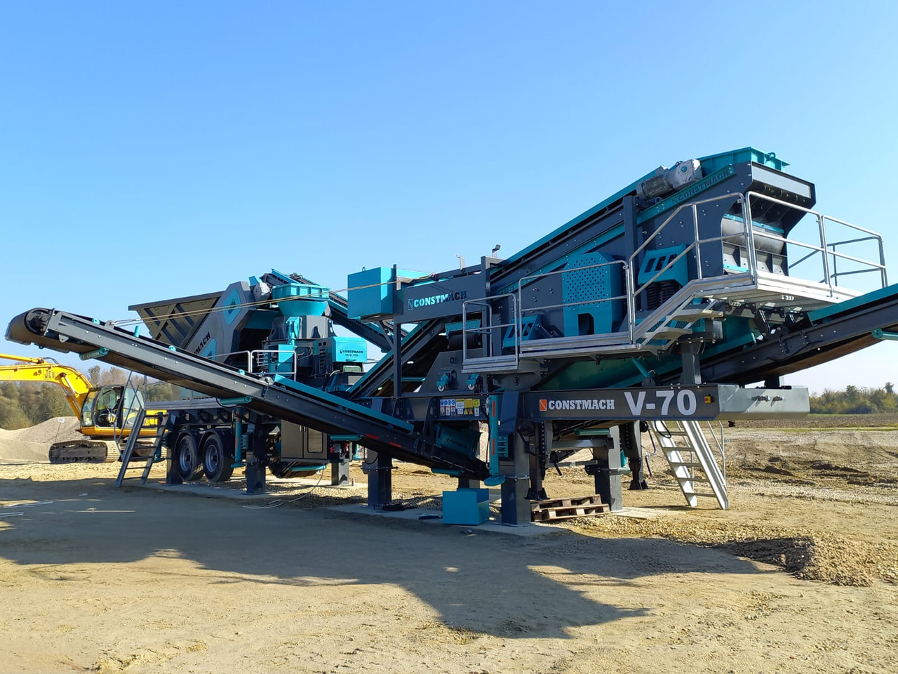 Constmach Concasseur Mobile À Arbre Vertical D'une Capacité De 200 T/H - Mobilný drvič: obrázok 2 Constmach Concasseur Mobile À Arbre Vertical D'une Capacité De 200 T/H - Mobilný drvič: obrázok 2