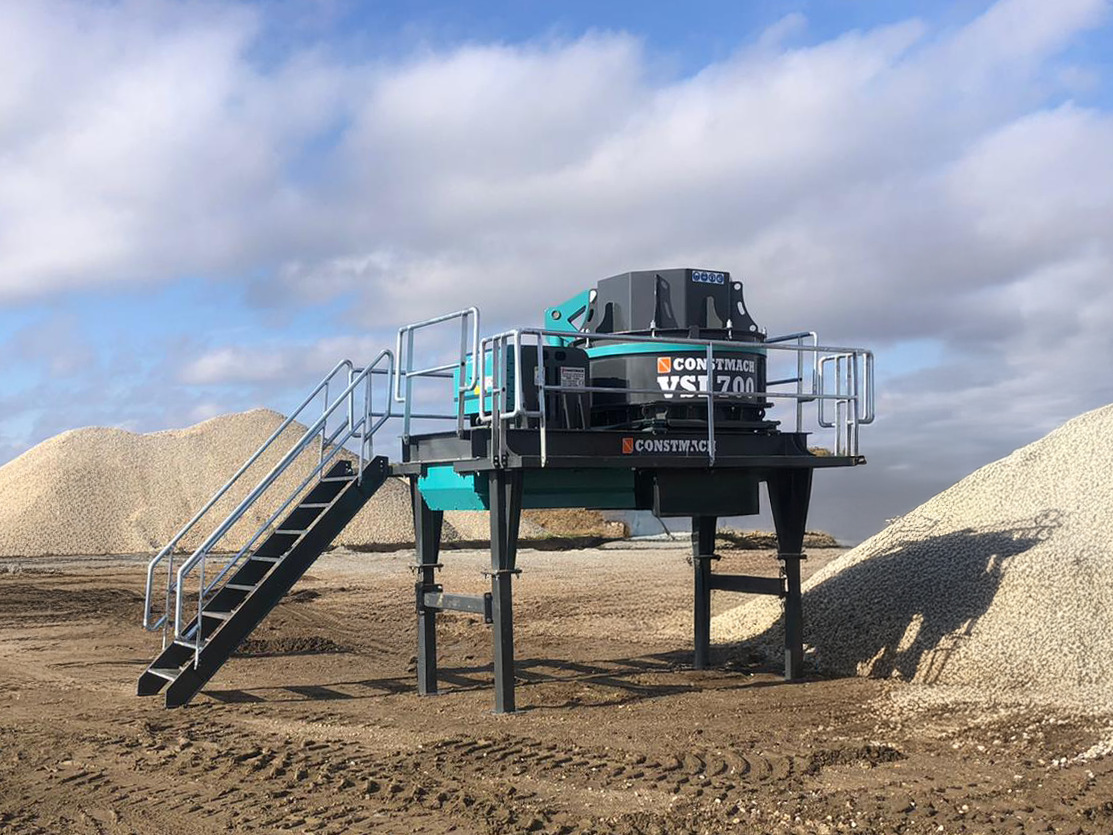 Constmach Vertical Shaft Impact Stone Crusher 190-250 TPH - Nárazový drvič: obrázok 1 Constmach Vertical Shaft Impact Stone Crusher 190-250 TPH - Nárazový drvič: obrázok 1