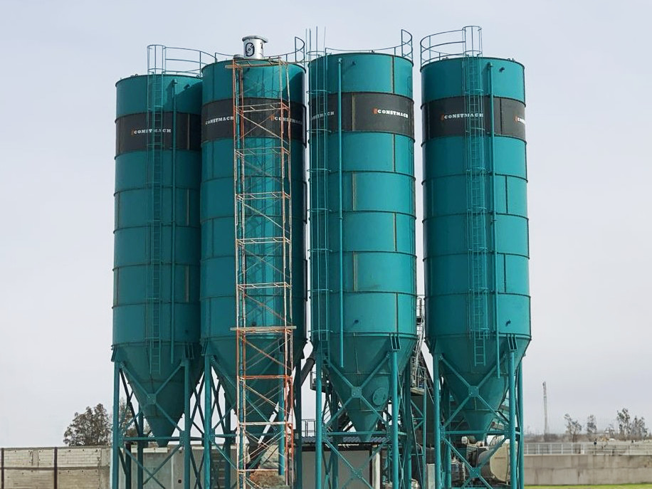 Constmach Zement Silo mit 200 Tonnen Kapazität - Silo na cement: obrázok 1 Constmach Zement Silo mit 200 Tonnen Kapazität - Silo na cement: obrázok 1