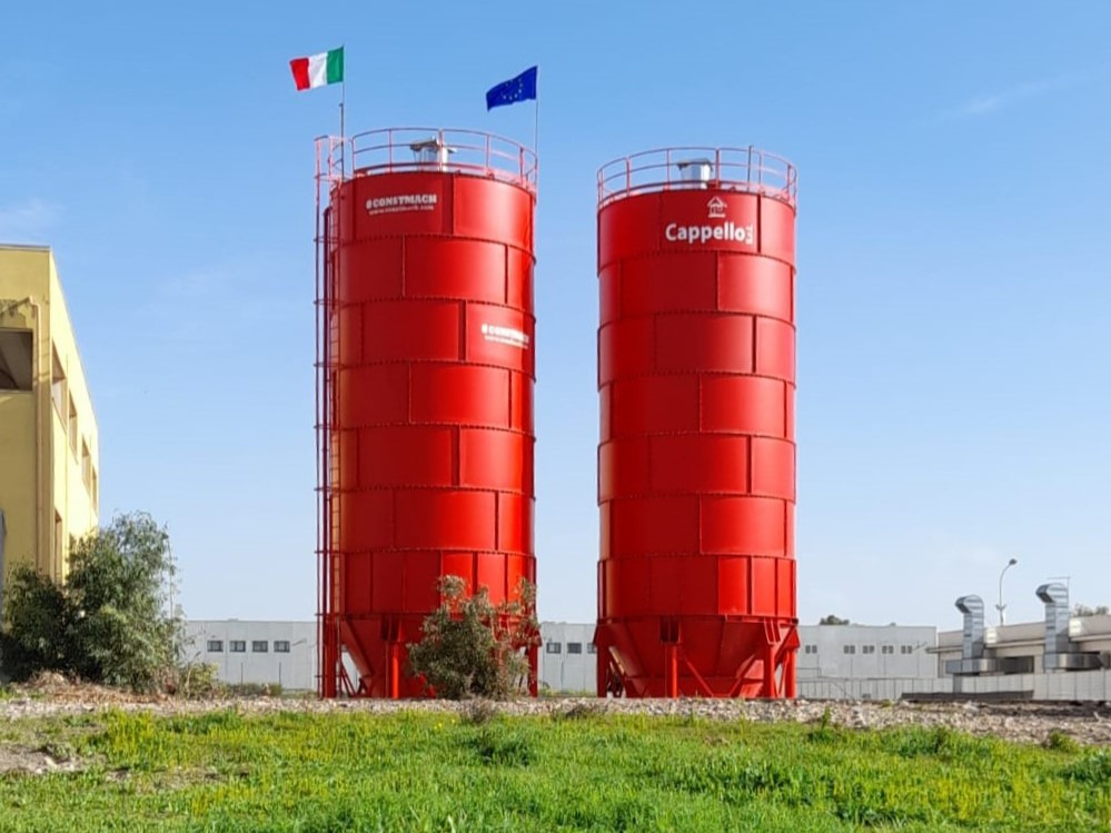 Constmach Zement Silo mit 300 Tonnen Kapazität - Silo na cement: obrázok 1 Constmach Zement Silo mit 300 Tonnen Kapazität - Silo na cement: obrázok 1