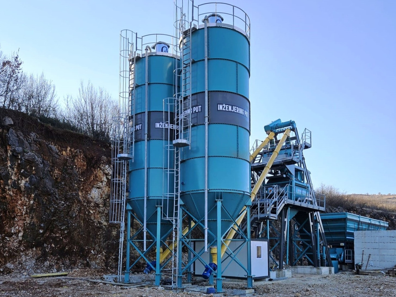 Constmach Zement Silo mit 75 Tonnen Kapazität - Silo na cement: obrázok 1 Constmach Zement Silo mit 75 Tonnen Kapazität - Silo na cement: obrázok 1