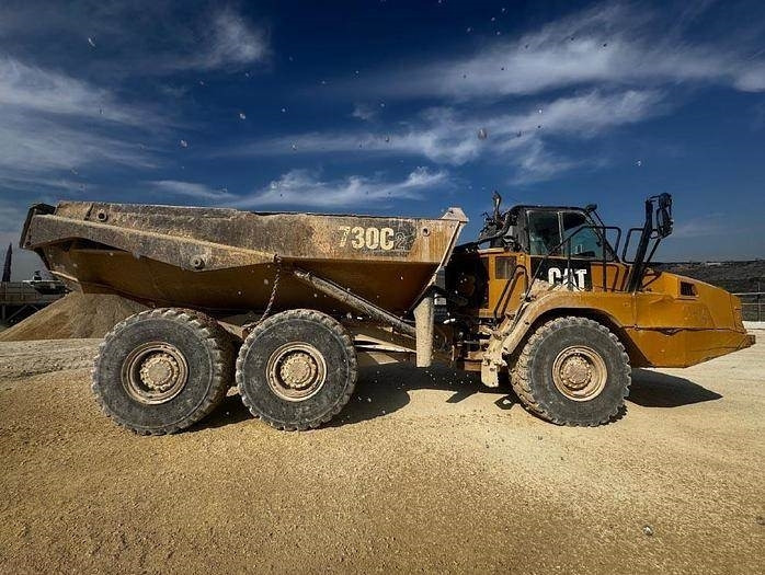 CAT 730C2 - Ťahačový kĺbový damper: obrázok 1 CAT 730C2 - Ťahačový kĺbový damper: obrázok 1