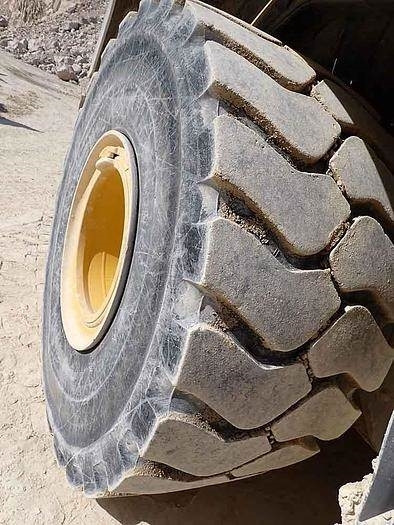 Komatsu WA475 - Kolesový nakladač: obrázok 5 Komatsu WA475 - Kolesový nakladač: obrázok 5