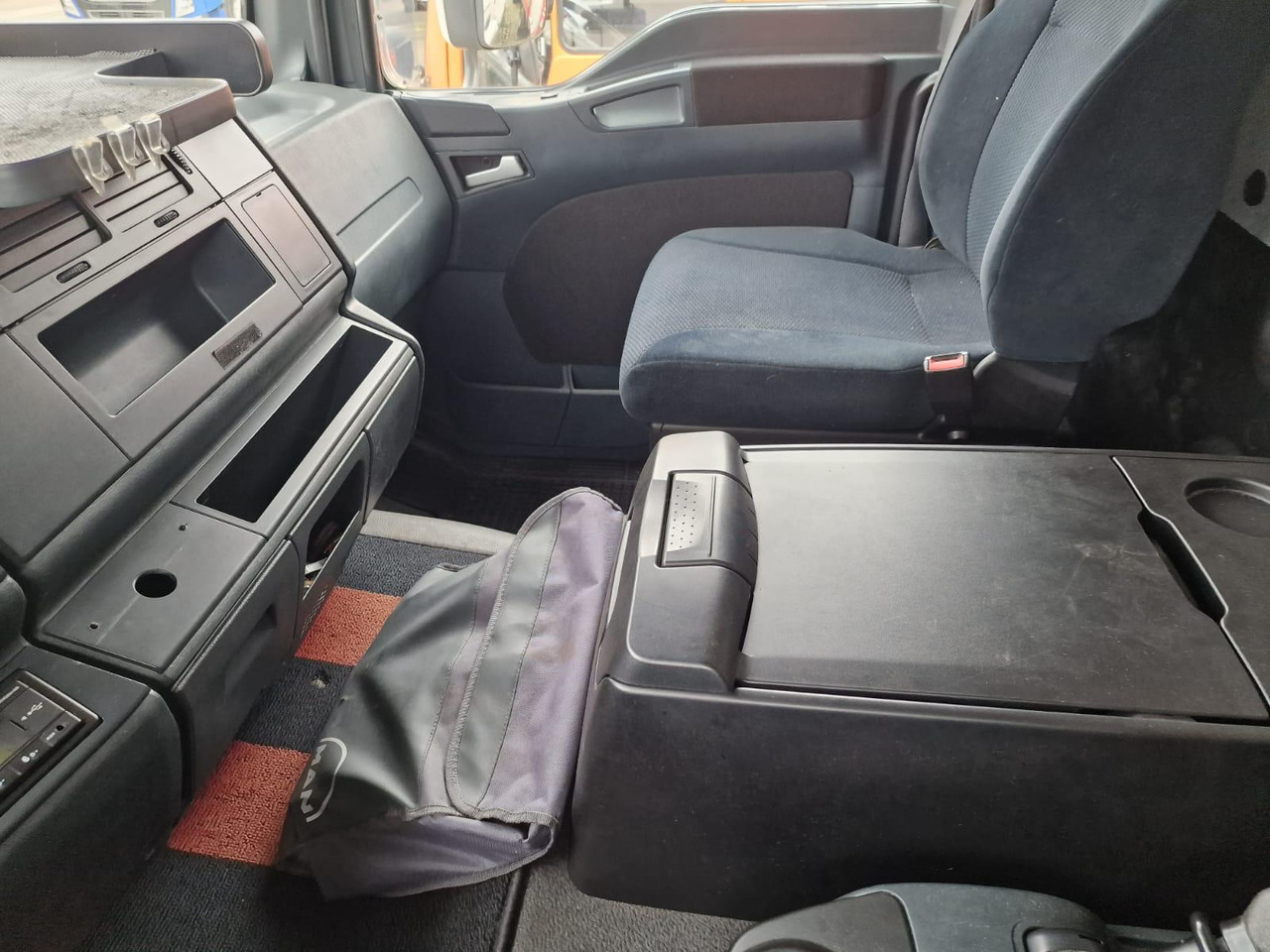 Nákladné auto MAN 13.250: obrázok 27