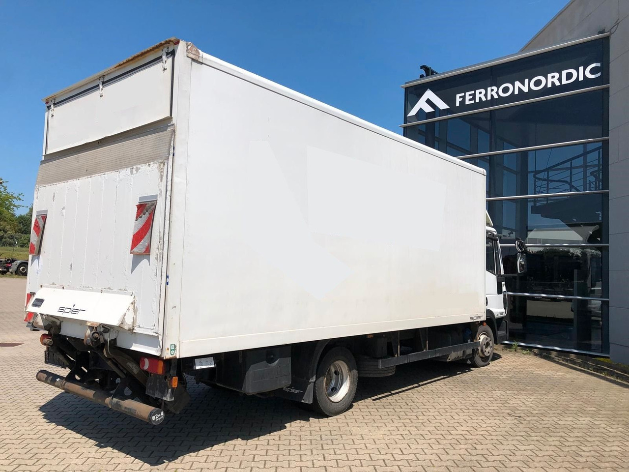 Iveco 75 E 190 Koffer*LBW*Schalter*Blatt/Luft*Klima - Dodávka skriňová nadstavba: obrázok 3 Iveco 75 E 190 Koffer*LBW*Schalter*Blatt/Luft*Klima - Dodávka skriňová nadstavba: obrázok 3