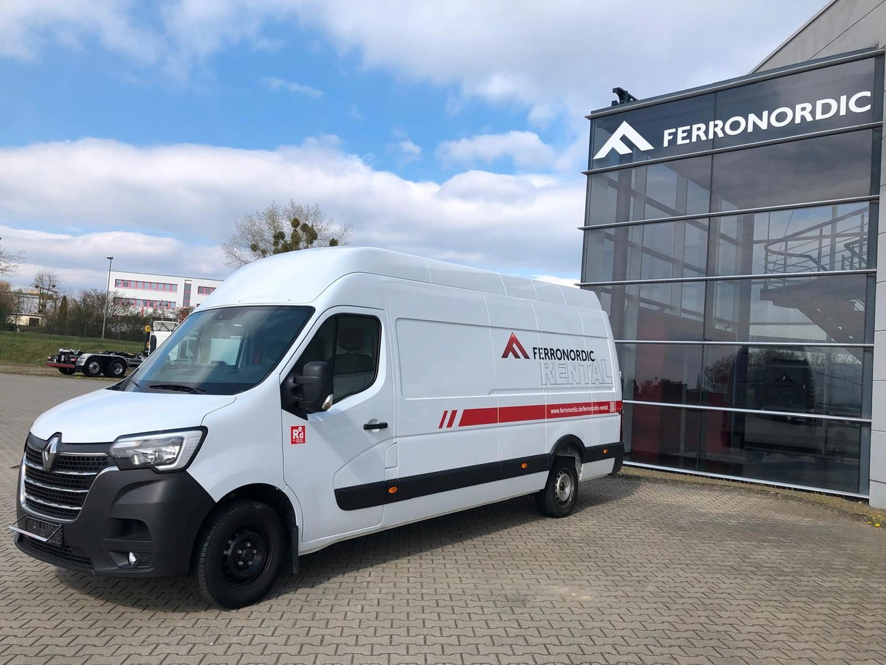 Renault MASTER RED L4H3*3.5T*Rückfahrkamera*Klima*AHK - Furgon: obrázok 2 Renault MASTER RED L4H3*3.5T*Rückfahrkamera*Klima*AHK - Furgon: obrázok 2