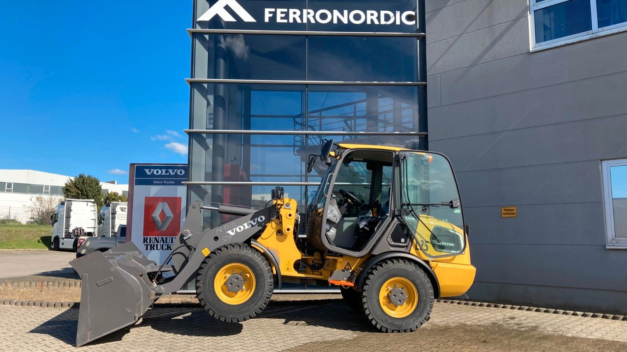 Volvo JL25H Electric *Auch Miete Volvo L25 Electric *Auch Miete*Neuzustand+22+14 kW - Kolesový nakladač: obrázok 4 Volvo JL25H Electric *Auch Miete Volvo L25 Electric *Auch Miete*Neuzustand+22+14 kW - Kolesový nakladač: obrázok 4