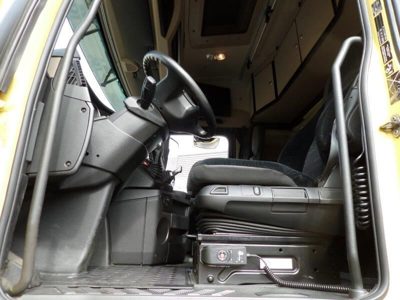Mercedes-Benz Actros 3351 6x4 - Ťahač: obrázok 5 Mercedes-Benz Actros 3351 6x4 - Ťahač: obrázok 5
