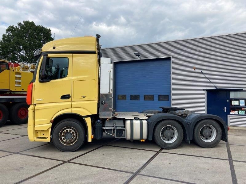 Mercedes-Benz Actros 3351 6x4 - Ťahač: obrázok 4 Mercedes-Benz Actros 3351 6x4 - Ťahač: obrázok 4