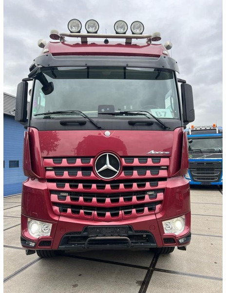 Mercedes-Benz Arocs 3363 Actros 3363 - Ťahač: obrázok 3 Mercedes-Benz Arocs 3363 Actros 3363 - Ťahač: obrázok 3