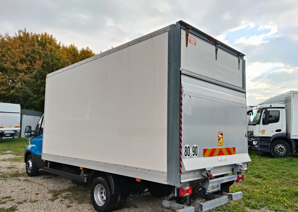 Iveco Daily 70C18 - Skříňový nákladní auto: obrázok 4 Iveco Daily 70C18 - Skříňový nákladní auto: obrázok 4
